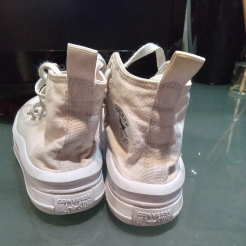 Converse Kid's Chuck Taylor All Star High Top Platform Light Pink Size 2 - Picture 3 of 5